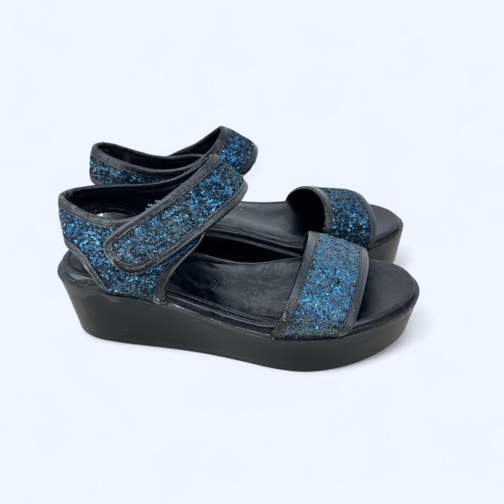 Forever 21 Black Blue Glitter Platform Strap Wedge Sandals Size 6